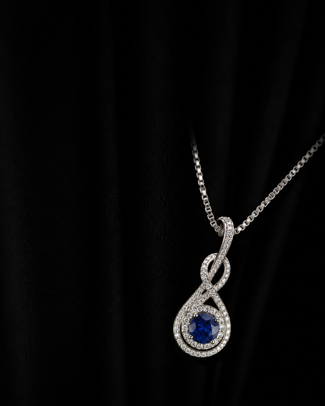 New Collection of Diamond Pendants